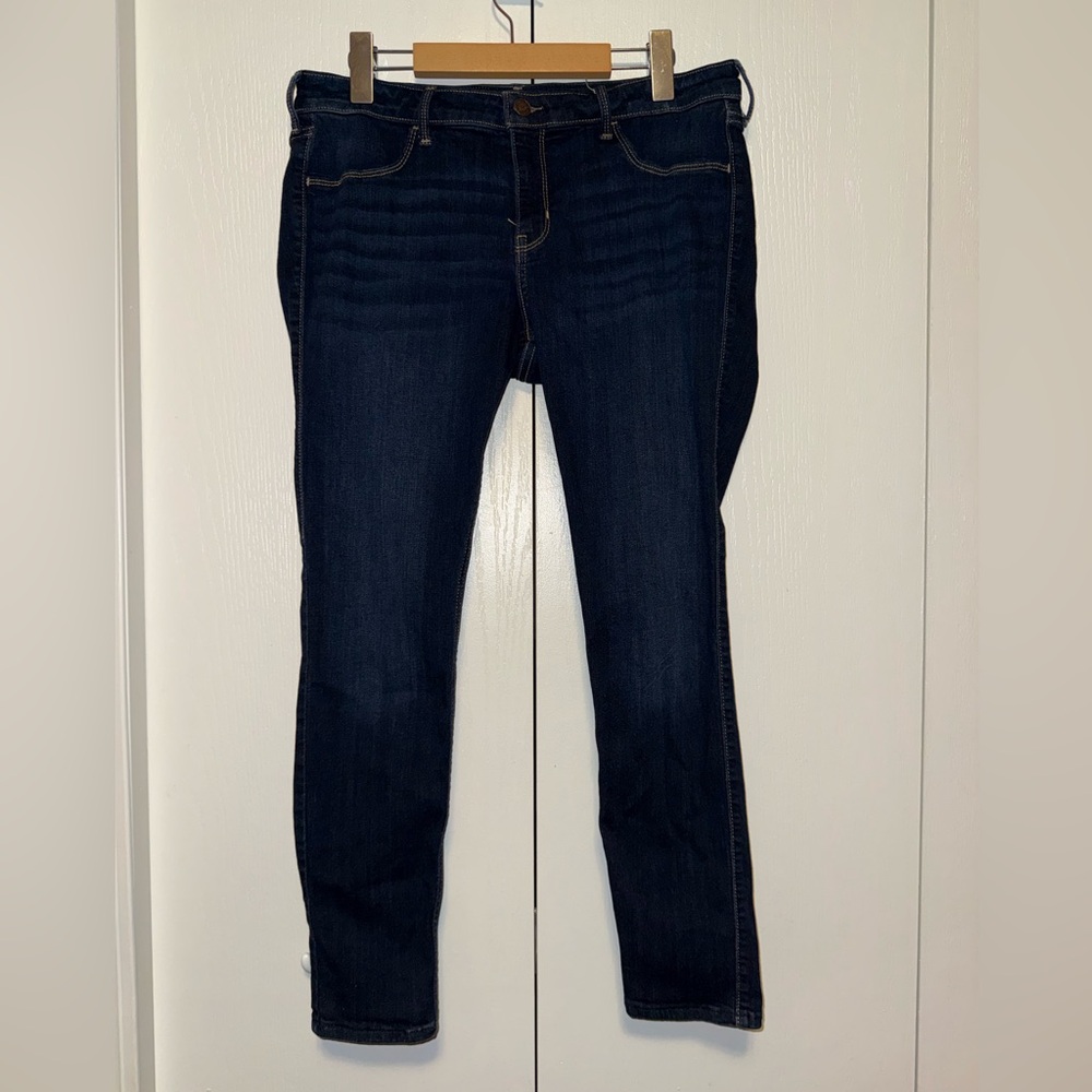 Hollister Low Rise Jean Legging